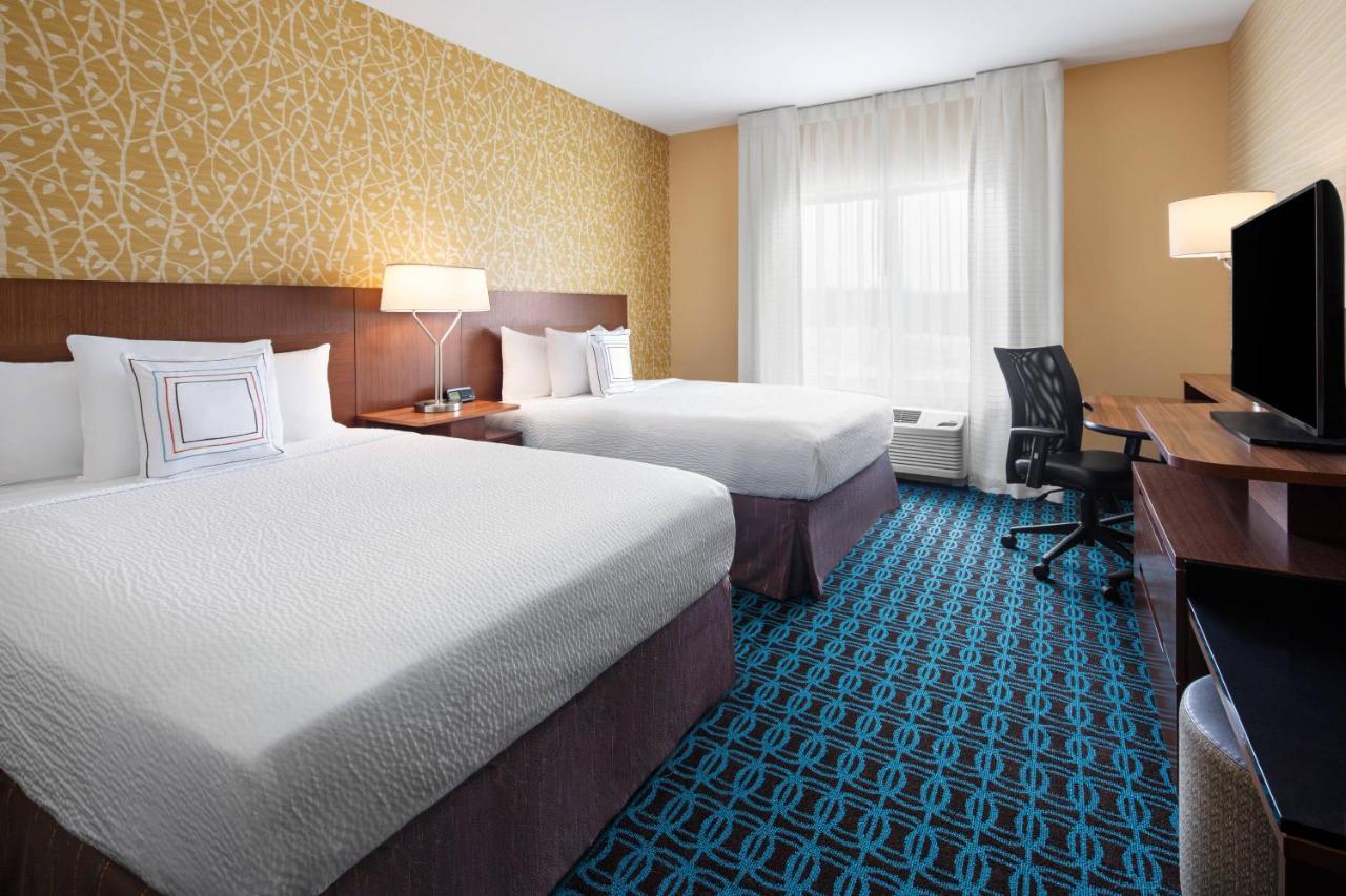 Fairfield Inn & Suites By Marriott Поплар Блафф Экстерьер фото