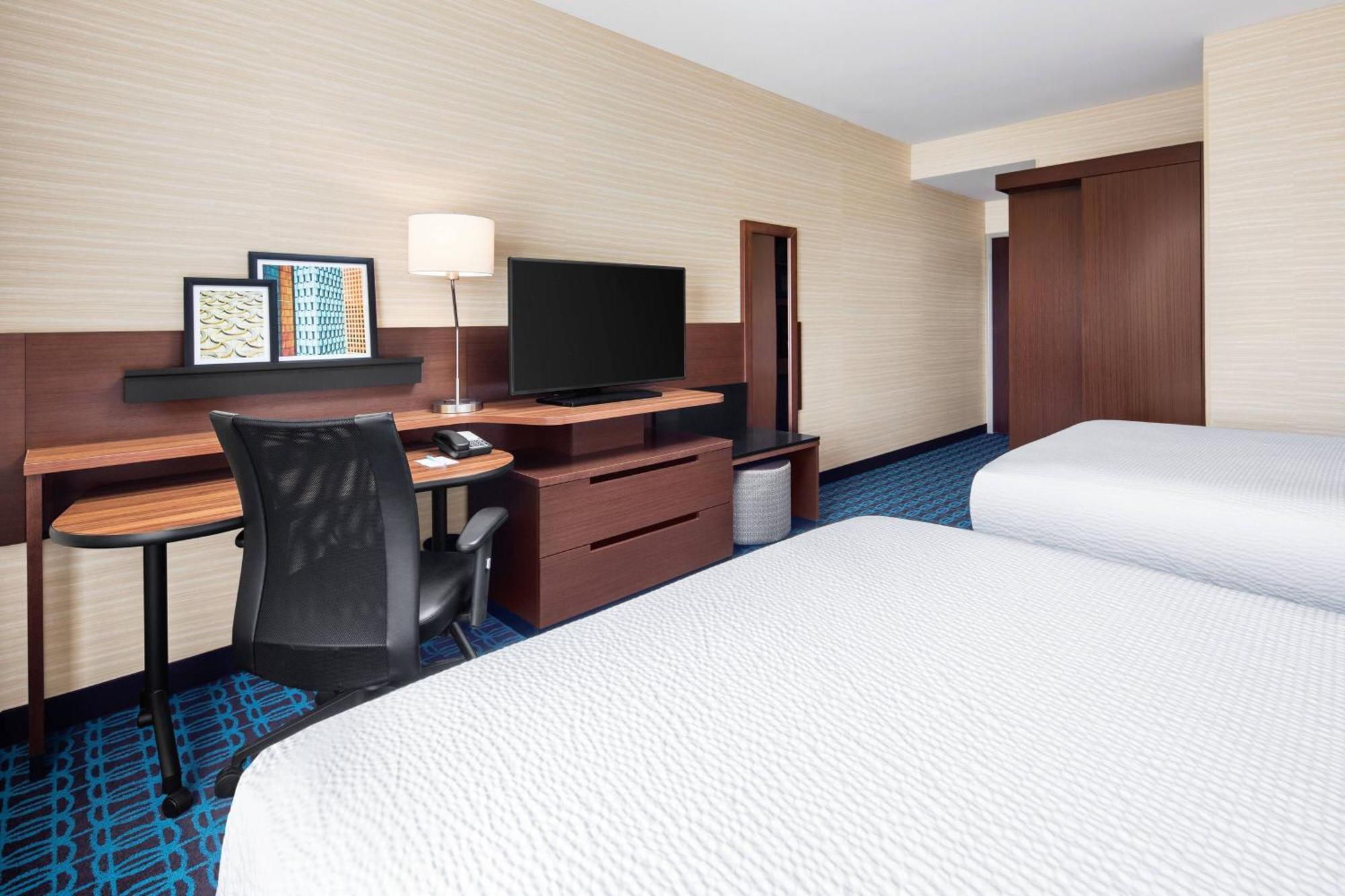 Fairfield Inn & Suites By Marriott Поплар Блафф Экстерьер фото